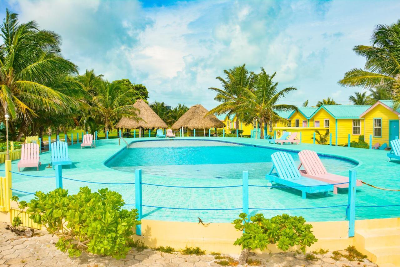 Royal Caribbean Resort Сан Педро Екстериор снимка